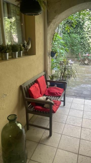 L'Isle Lejlighed Beaucaire  Eksteriør billede