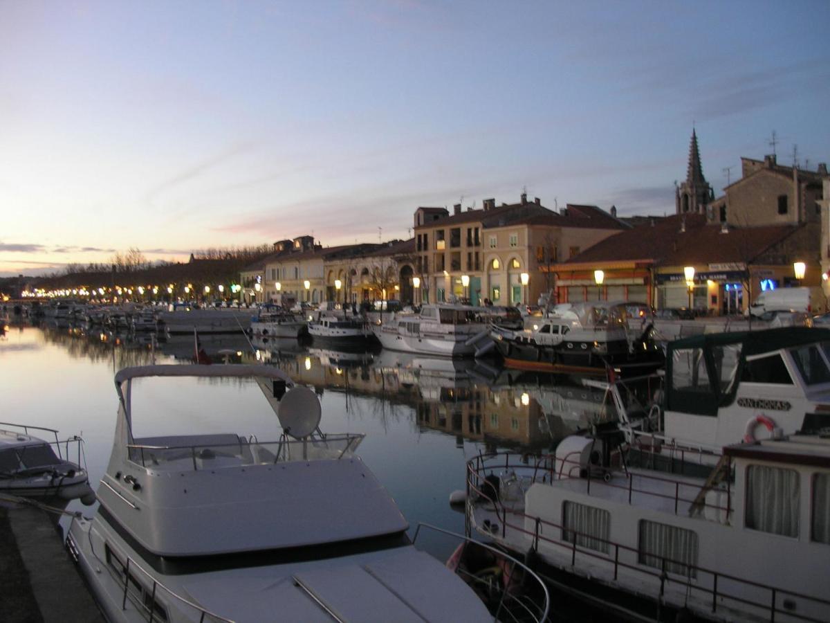 L'Isle Lejlighed Beaucaire  Eksteriør billede